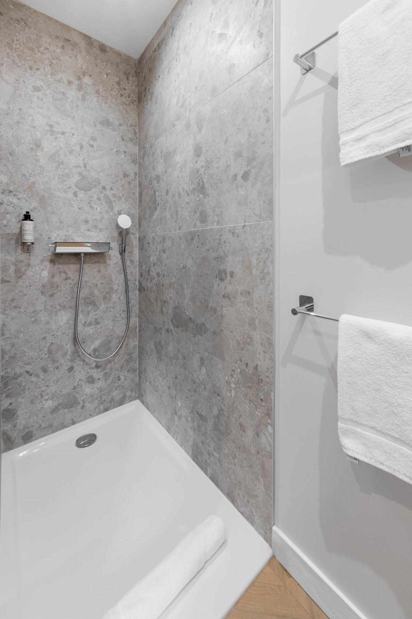Appart Hotel Coraline - Genas Lyon Eurexpo Εξωτερικό φωτογραφία